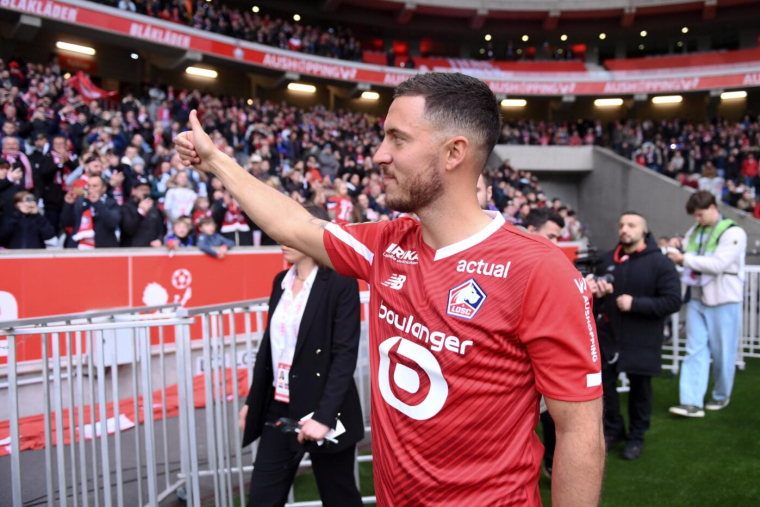 Eden Hazard se pointe au Tour de France pour soutenir un compatriote