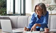 Comment éviter la rupture entre le versement de la pension d’invalidité et celui de la retraite ?-iStock-insta_photos.jpg