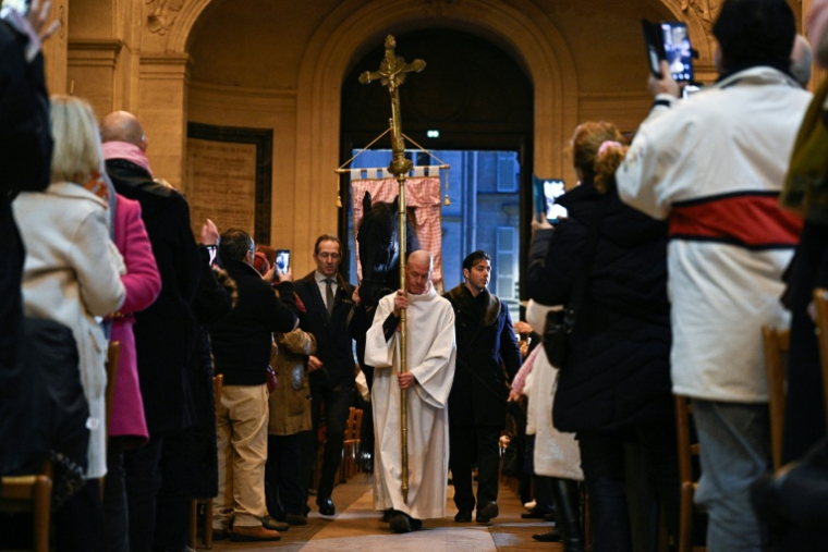 Une messe commémorative à Brigitte Bardot l'église Saint-Roch à Paris, le 28 janvier 2026 ( AFP / JULIEN DE ROSA )