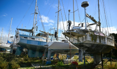 Un cimetière de bateaux à Port-Saint-Louis-du-Rhône, aux portes de la Camargue dans les Bouches-du-Rhône, le 7 novembre 2025 ( AFP / Christophe SIMON )