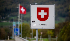 ( AFP / FABRICE COFFRINI )