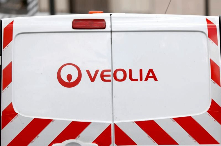 VEOLIA JUGE "LÉGITIME" LE DÉBAT SUR LE PRIX POUR SUEZ, DÉFEND SON PROJET