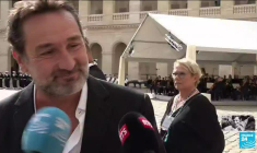 Hommage à Jean Paul-Belmondo : "C'était quelqu'un de très proche de son public"