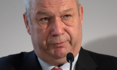 Dominique Lefebvre