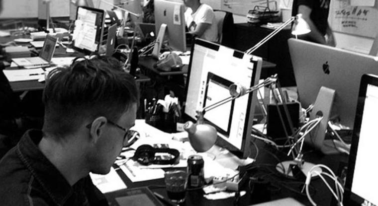 Des salariés de Valtech au travail. (© Valtech)