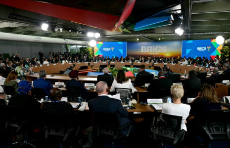 Deuxième session plénière du sommet des Brics à Rio de Janeiro, au Brésil, le 6 juillet 2025 ( AFP / Pablo PORCIUNCULA )