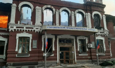 Photo diffusée le 22 mai 2026 par Léonid Passetchnik, le gouverneur installé par Moscou  dans la région de Lougansk, occupée par la Russie dans l'est de l'Ukraine, montrat des bâtiments endommagés du collège professionnel de Starobelsk, affilé à l'université pédagogique de Lougansk ( social media / Handout )