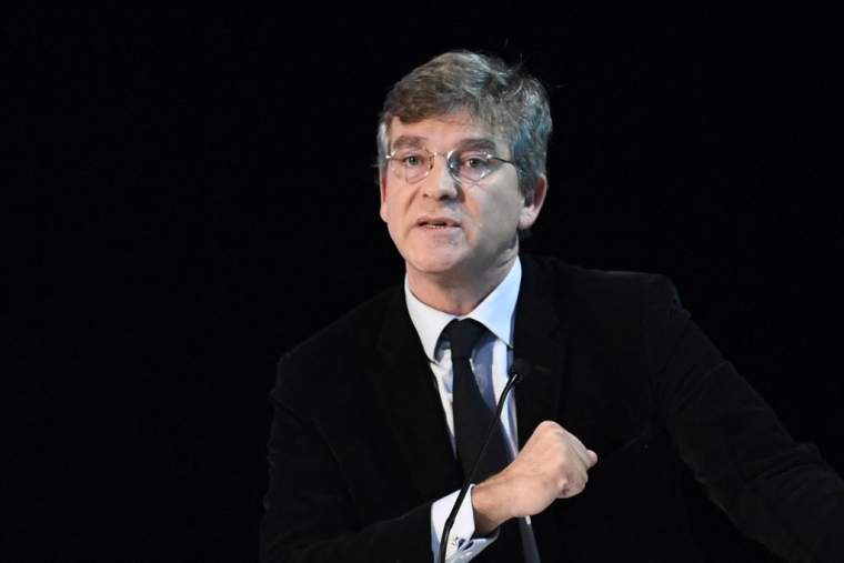 Arnaud Montebourg à Paris, le 21 octobre 2021. ( AFP / STEPHANE DE SAKUTIN )