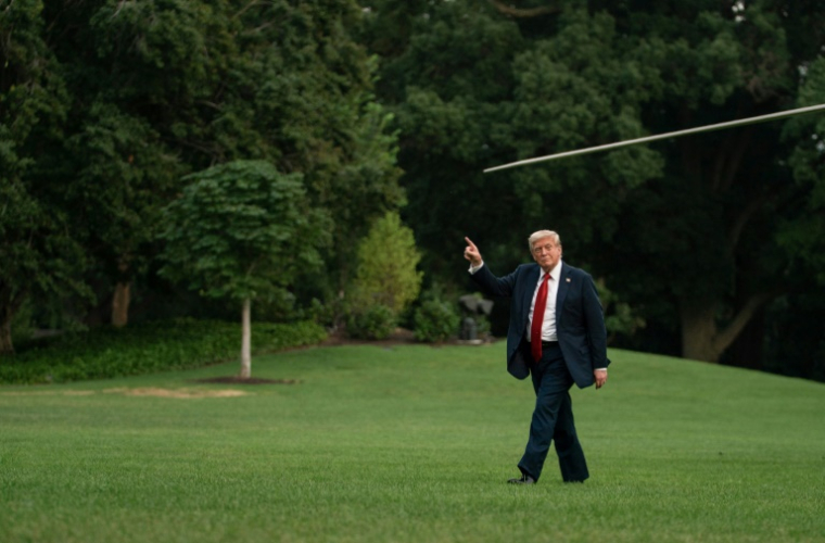 Le président américain Donald Trump à son arrivée à la Maison Blanche à Washington, le 13 juillet 2025 ( AFP / Allison ROBBERT )