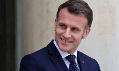 Emmanuel Macron à Paris le 24 février 2026. ( AFP / LUDOVIC MARIN )