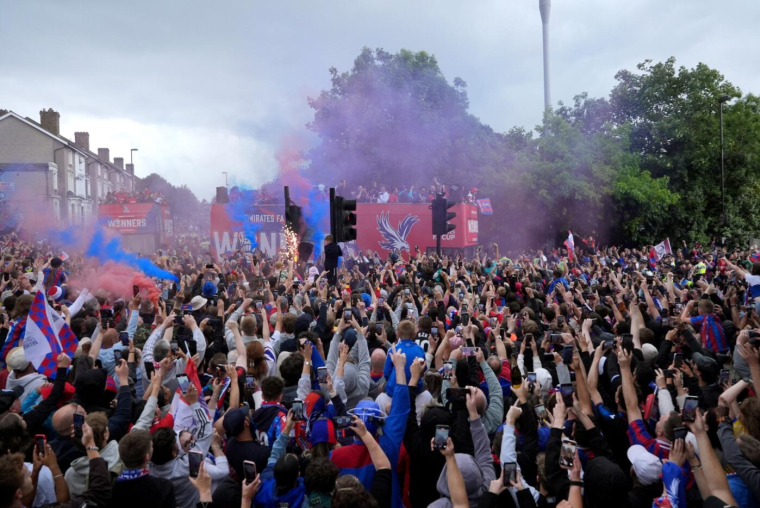 Les supporters de Crystal Palace en colère après leur rétrogradation en Ligue Conférence