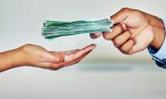 Contribuables : quand certains font des dons à l’État en plus de leurs impôts / iStock.com - PeopleImages