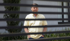 L'ancien président brésilien Jair Bolsonaro devant sa résidence à Brasilia le 3 septembre 2025 ( AFP / Sergio Lima )