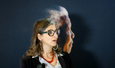 La Rapporteuse spéciale des Nations Unies pour les territoires palestiniens occupés, Francesca Albanese, lors d'une conférence de presse à la Fondation Nelson Mandela à Johannesburg le 22 octobre 2025 ( AFP / WIKUS DE WET )