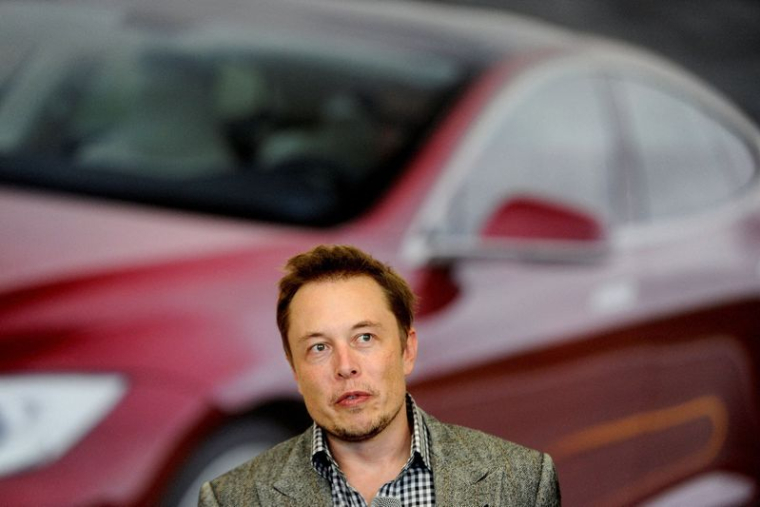 ELON MUSK DIT AVOIR VENDU "SUFFISAMMENT D'ACTIONS", REPROCHE À LA CALIFORNIE SA "SURIMPOSITION"