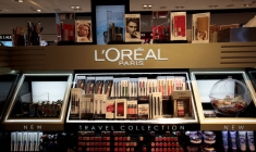 L'ORÉAL SUSPEND SES PRÉVISIONS 2020