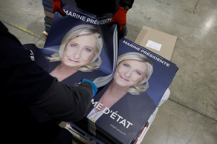 EN CAS DE DÉFAITE, MARINE LE PEN NE BRIGUERA PLUS L'ELYSÉE "A PRIORI"