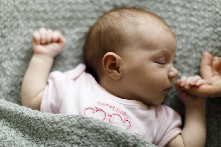 France, la natalité en chute - iStock-damircudic