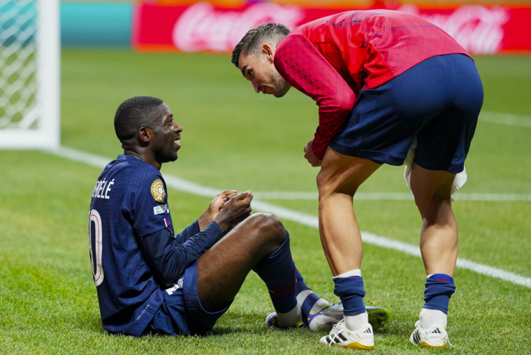 Ousmane Dembélé rend hommage à Diogo Jota en reprenant sa célébration