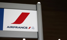 AIR FRANCE-KLM EN DISCUSSIONS AVEC APOLLO POUR UN INVESTISSEMENT DE 500 MILLIONS D'EUROS