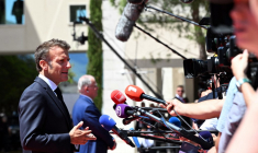 Emmanuel Macron ce vendredi 5 juin à Tivat, au Monténégro, à l'occasion d'un sommet entre l'Union européenne et les pays des Balkans. ( AFP / SAVO PRELEVIC )