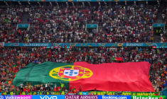 500 Portugais se retrouvent à un match de D5 espagnole après une blague dans un podcast