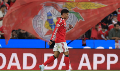 Benfica rage à sa manière contre l'arbitrage