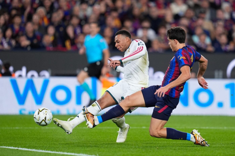 Le Real Madrid et Kylian Mbappé jouent un mauvais tour au Barça