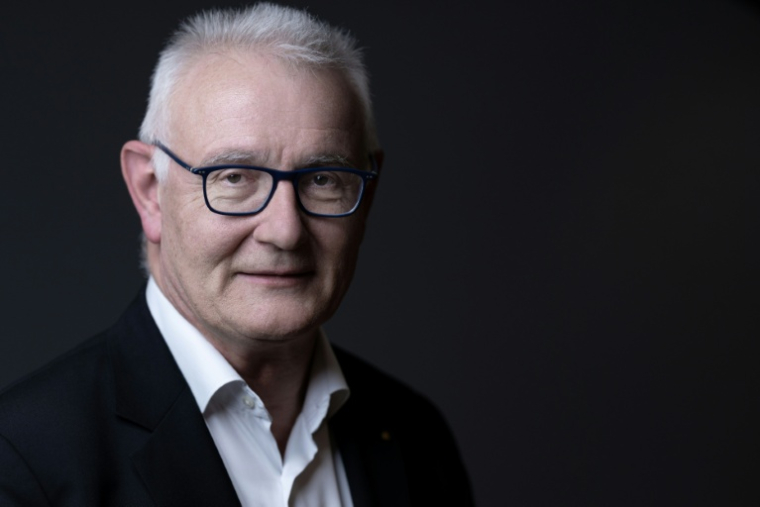 Pour Daniel Baal, président du Crédit Mutuel et de la fédération bancaire française, ce durcissement des règles "compliquera la vie de nombreux ménages". ( AFP / JOEL SAGET )