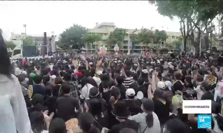 Le conflit au Haut-Karabakh, les manifestations en Thaïlande et les éléphants du Kenya