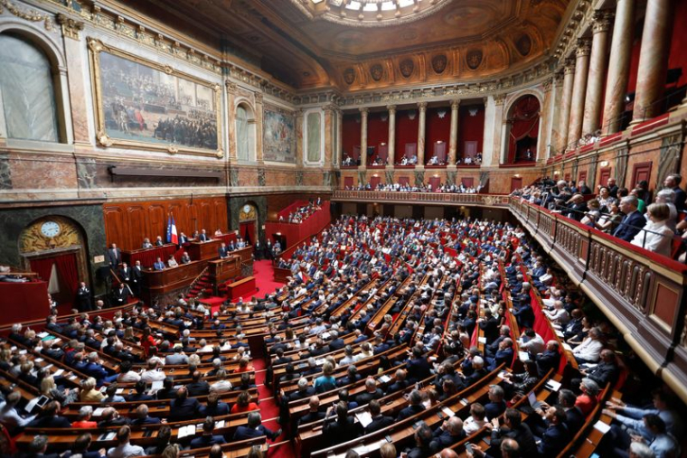 LE SÉNAT APPROUVE AVEC MODIFICATIONS LE PROJET DE LOI CRÉANT LE PASS VACCINAL