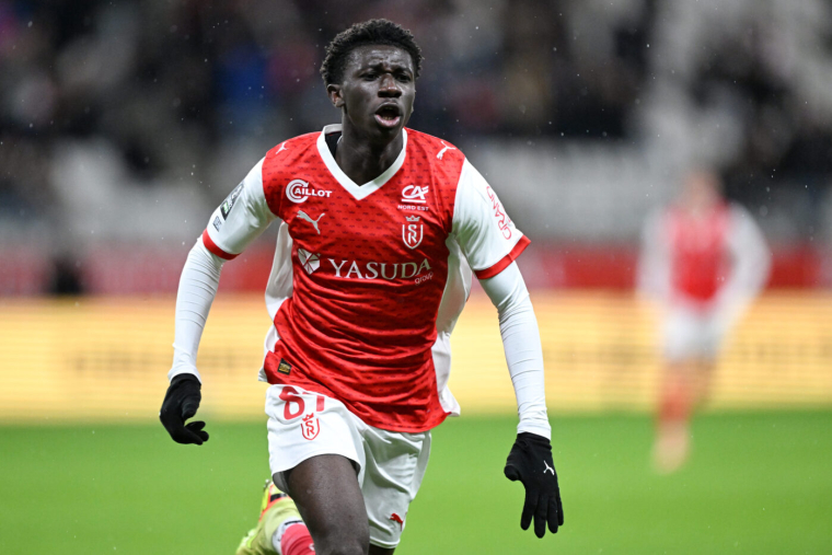 Victoire dans la souffrance pour Reims, qui passe devant Montpellier au classement