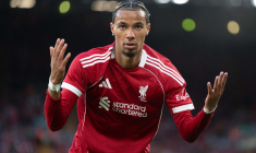 Hugo Ekitike titulaire pour sa grande première avec Liverpool
