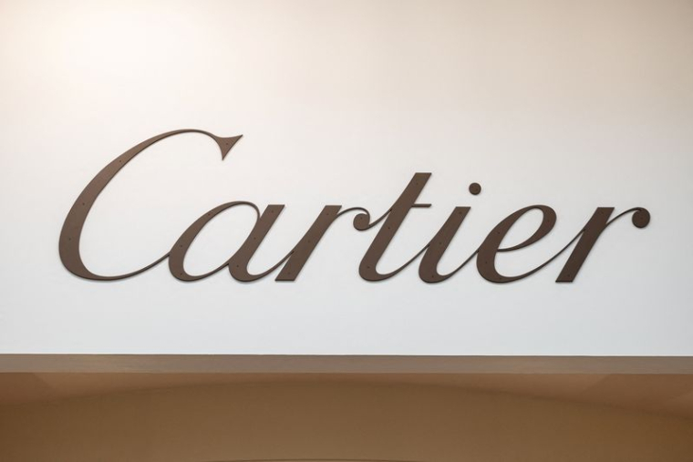 Logo de l'horloger Cartier au salon Watches and Wonders à Genève