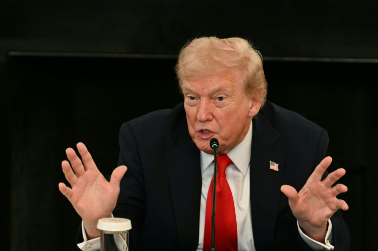 Le président américain Donald Trump, à la Maison Blanche, le 8 octobre 2025 ( AFP / Jim WATSON )