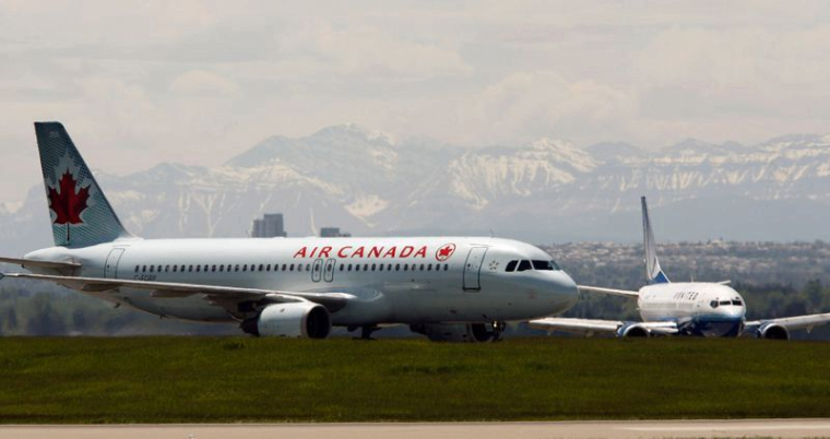 DEUXIÈME PERTE TRIMESTRIELLE CONSÉCUTIVE POUR AIR CANADA