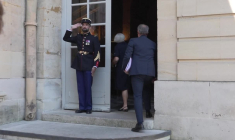 Retraites: arrivées des organisations syndicales à Matignon
