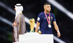 Mbappé : « Entre la demi-finale et la finale, le monde s’arrête »