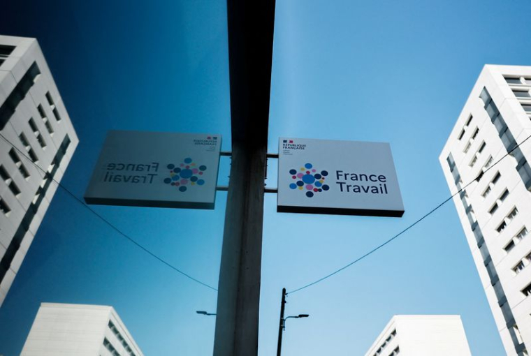 Une agence France Travail à Paris