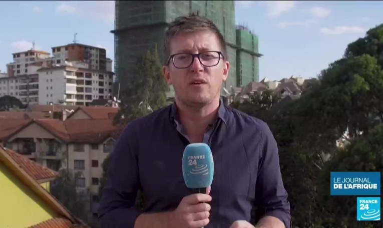 10 mois de guerre au Soudan : le réseau téléphonique reprend progressivement