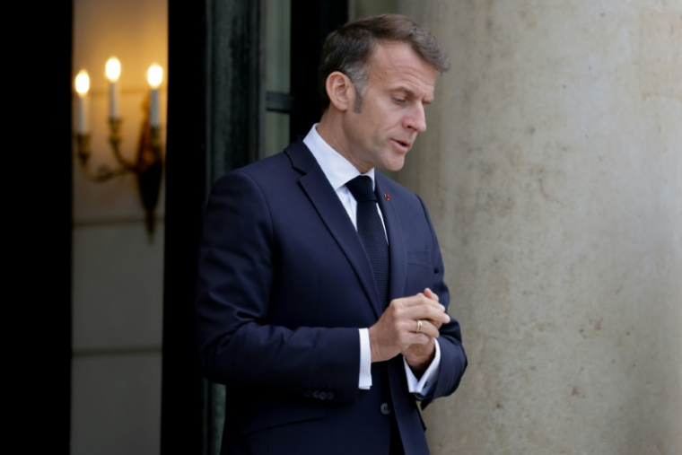 Le président français Emmanuel Macron, le 21 avril 2026 à l'Elysée à Paris ( AFP / Ludovic MARIN )