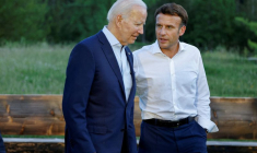 MACRON DIT À BIDEN QU'ARABIE ET EMIRATS PEUVENT À PEINE AUGMENTER LEUR OFFRE DE PÉTROLE