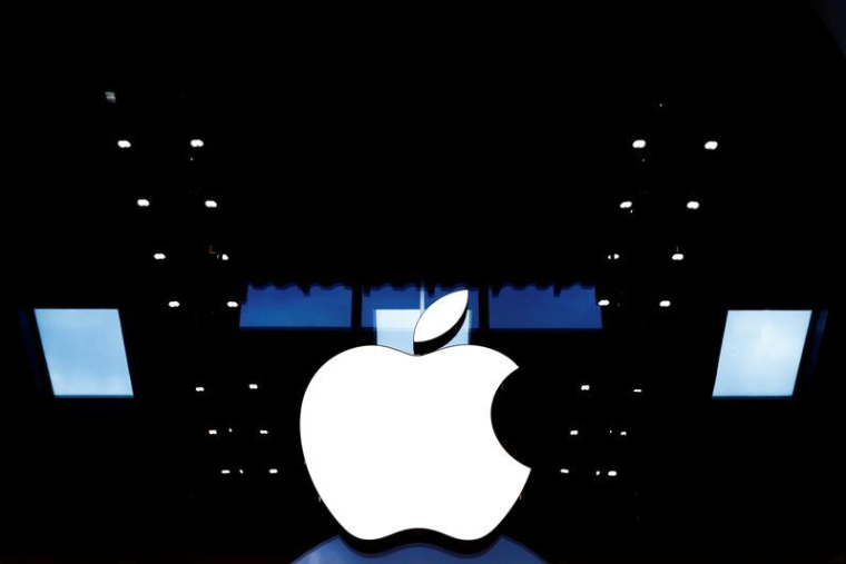 APPLE ET TESLA DIVISENT POUR MIEUX RÉGNER