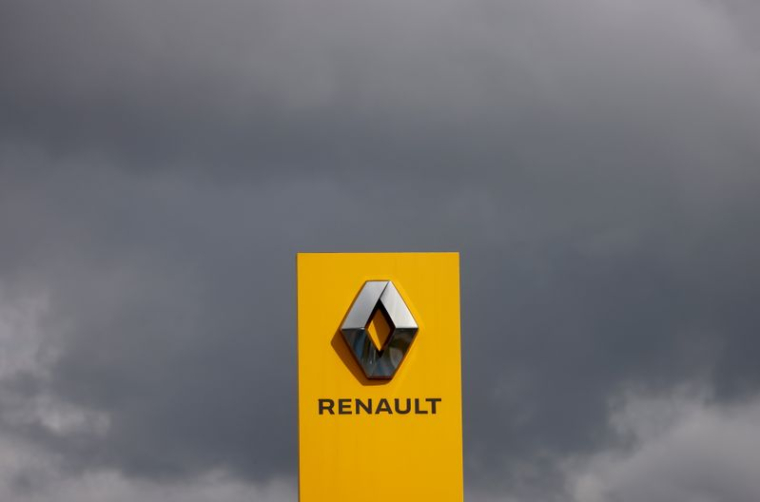 RENAULT REVOIT EN HAUSSE SON ESTIMATION DE L'IMPACT DES PUCES