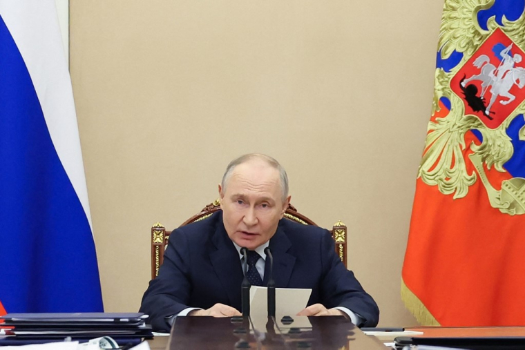 Vladimir Putin, à Moscou, le 15 avril 2026 ( POOL / ALEXANDER KAZAKOV )