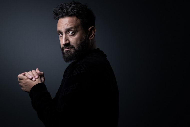 La chaîne C8 a été condamnée jeudi à une amende record de 3,5 millions d'euros, après les injures lancées en direct par Cyril Hanouna au député LFI Louis Boyard en novembre. ( AFP / JOEL SAGET )