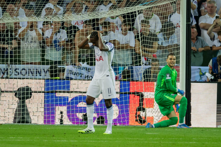 Thomas Frank et Richarlison prennent la défense de Mathys Tel, victimes d’insultes racistes