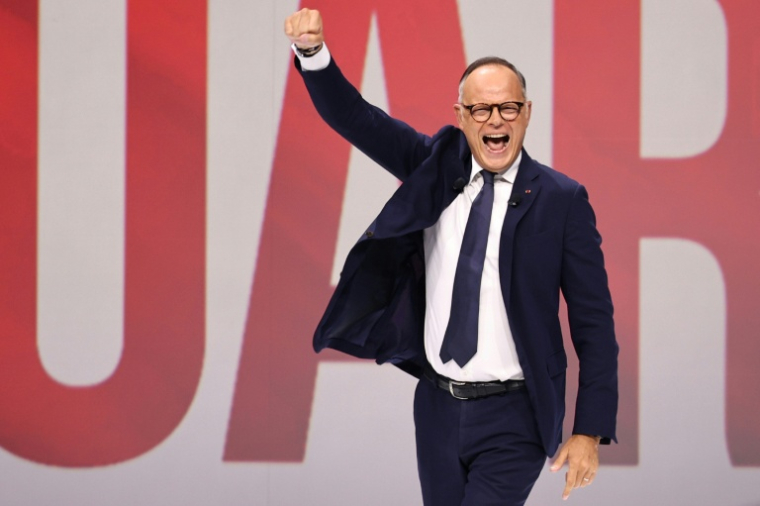 Edouard Philippe, président d'Horizons et candidat à la présidentielle, lors de son premier grand meeting de campagne à Paris, le 5 juillet 2026 ( AFP / SIMON WOHLFAHRT )