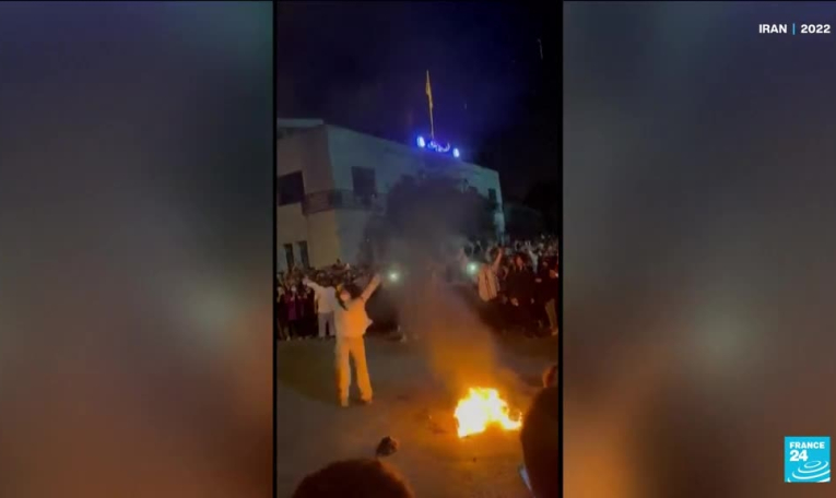 Deux ans après la mort de Mahsa Amini, le combat des femmes se poursuit en Iran