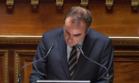 Lecornu propose de "confier la gestion" du système de retraites aux partenaires sociaux